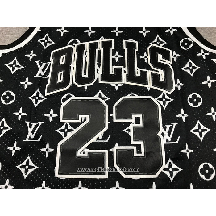 Camiseta Chicago Bulls x LV Michael Jordan #23 Mitchel & Ness 1997-98 Negro